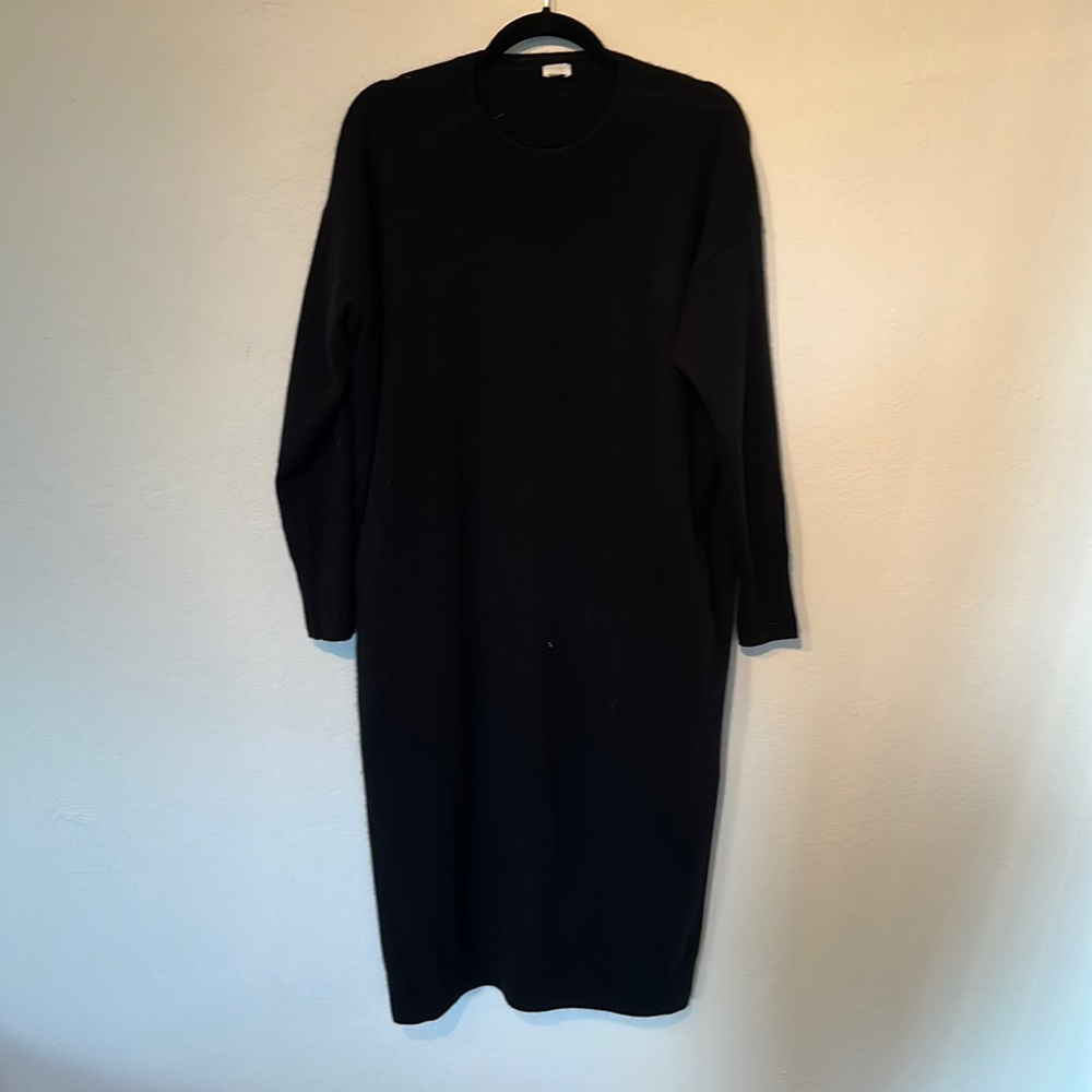 Long sleeved cashmere dress WITH POCKETS